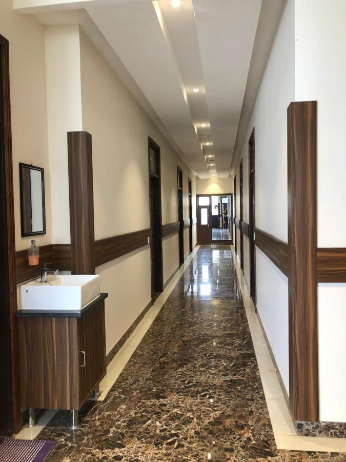 Hotel Woodcrest Zirakpur Chandigarh - Luxury Rooms 外观 照片