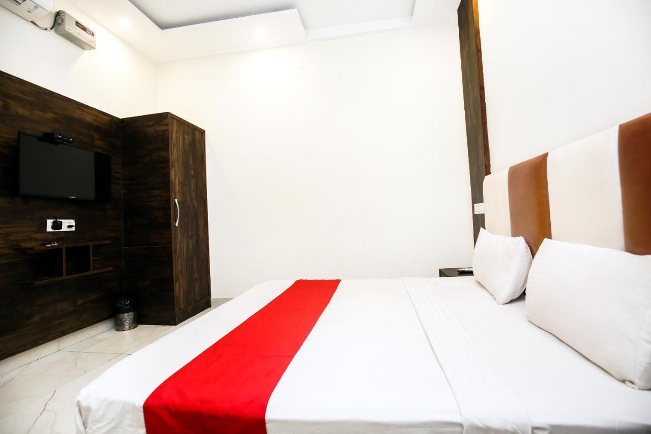 Hotel Woodcrest Zirakpur Chandigarh - Luxury Rooms 外观 照片