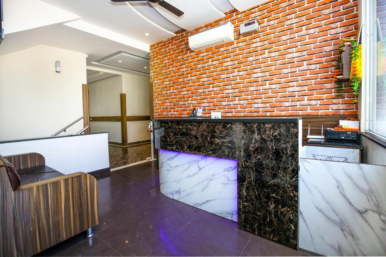 Hotel Woodcrest Zirakpur Chandigarh - Luxury Rooms 外观 照片